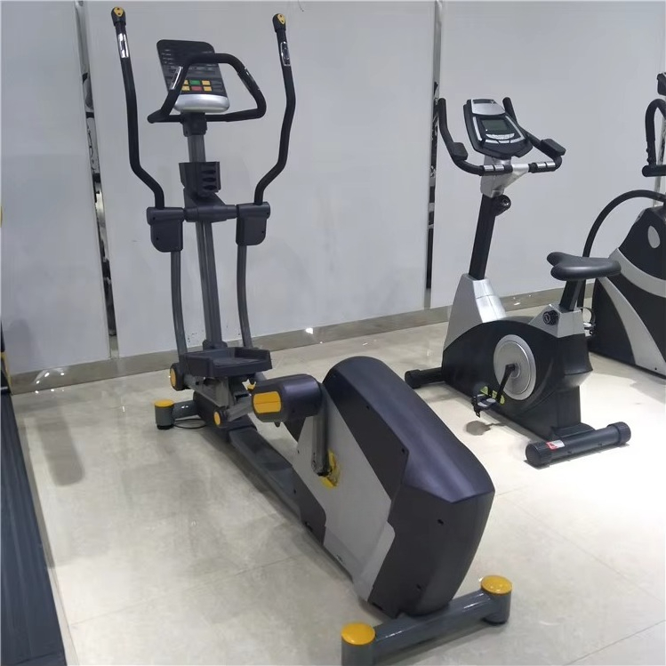 جهاز تمارين بيضاوي الشكل تجاري - مراجعة Home Gym Trainer وسعره