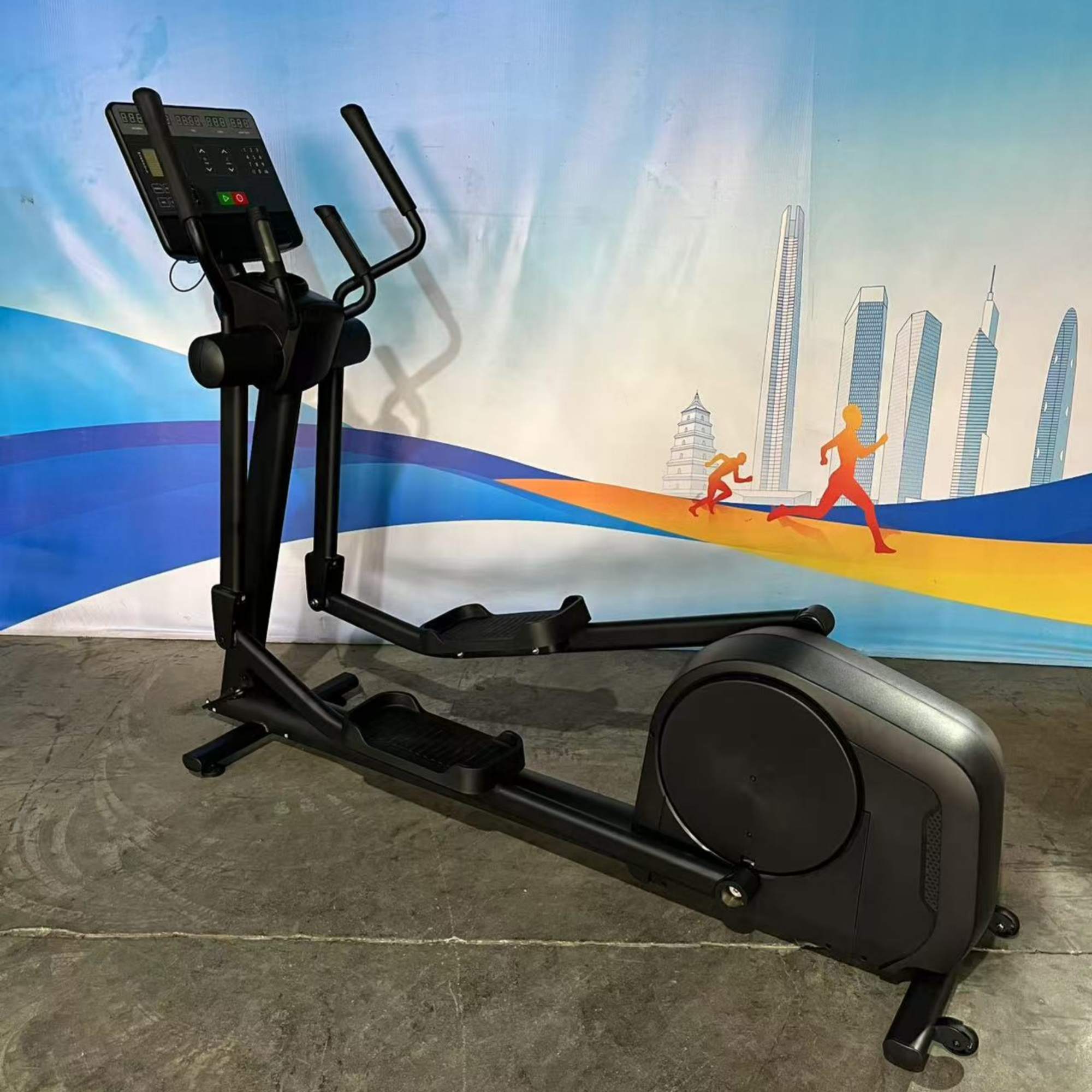 جهاز تدريب متقاطع بيضاوي الشكل - مراجعة Home Gym Trainer وسعره